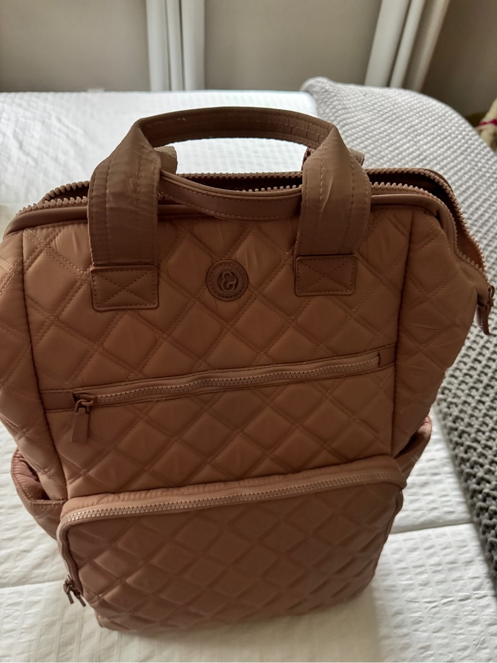 Travel back pack - Picture 2 of 4
